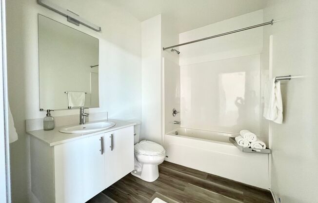 1 bed, 1 bath, 425 sqft, $1,499, Unit 620