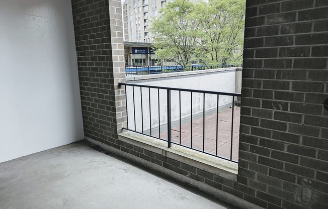 1 bed, 1 bath, 870 sqft, $2,995, Unit 203