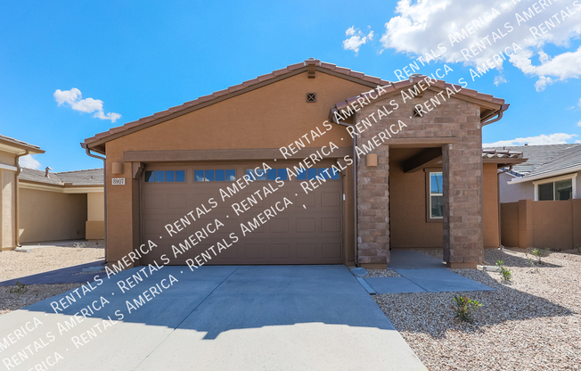 8907 W SOLANO DR