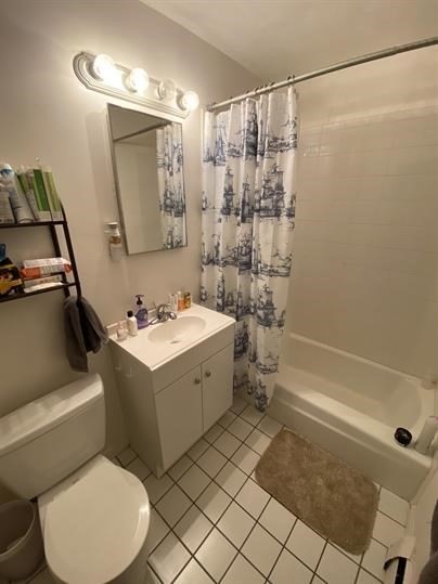 Studio, 1 bath, 999 sqft, $1,995, Unit 34