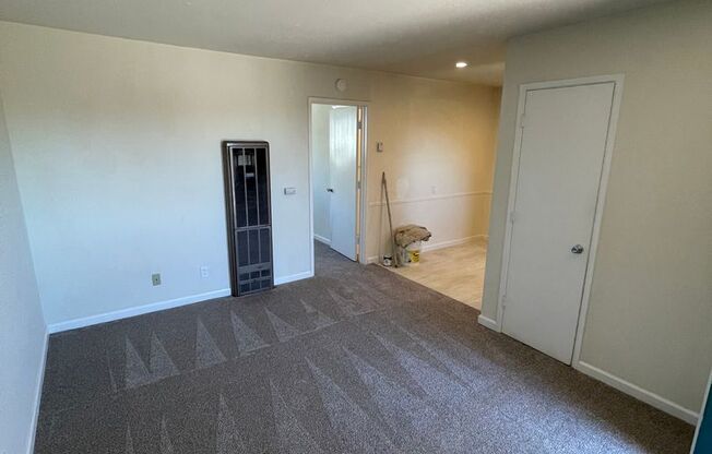 1 bed, 1 bath, $2,150, Unit 20