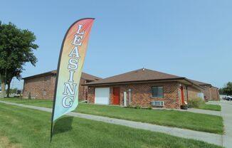 3 beds, 1.5 baths, 1,050 sqft, $1,395, Unit B-4