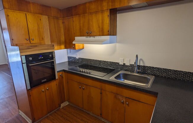 2 beds, 1 bath, 800 sqft, $1,413, Unit 3485-11