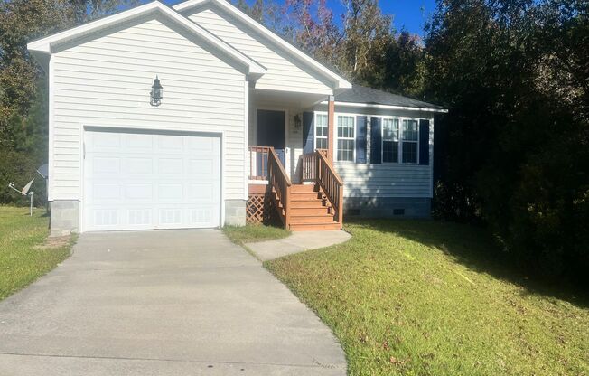 3 BR Close to Bosch, Downtown, Shopping!