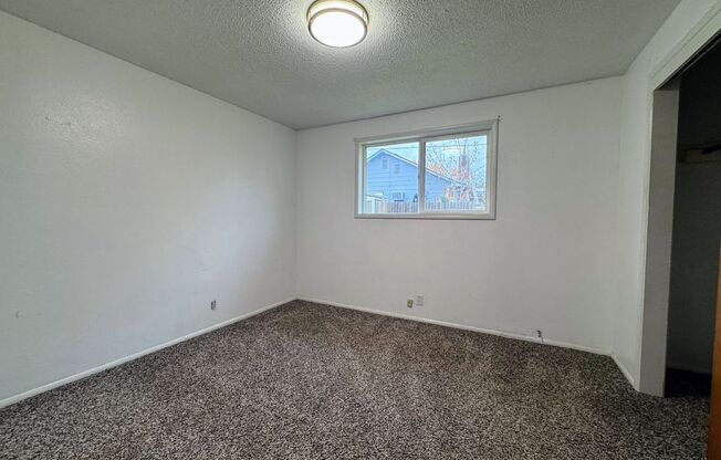 2 beds, 1 bath, $1,500, Unit 2580 Taylor St