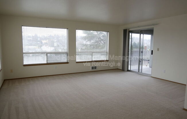 3232 21st Avenue West