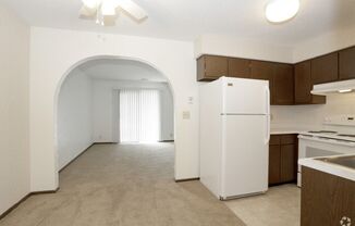 1 bed, 1 bath, 640 sqft, $780, Unit 3707-3A