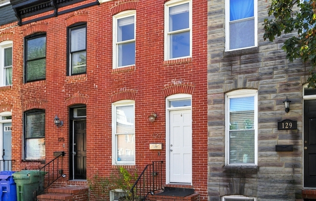 127 W RANDALL ST