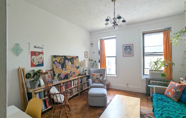 55 5 AVE