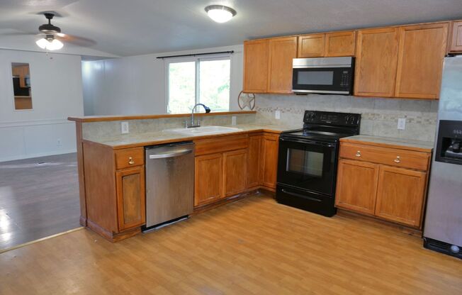 Recently Refreshed 2 - Bedroom HOme with Large Deck and Shaded Yard
