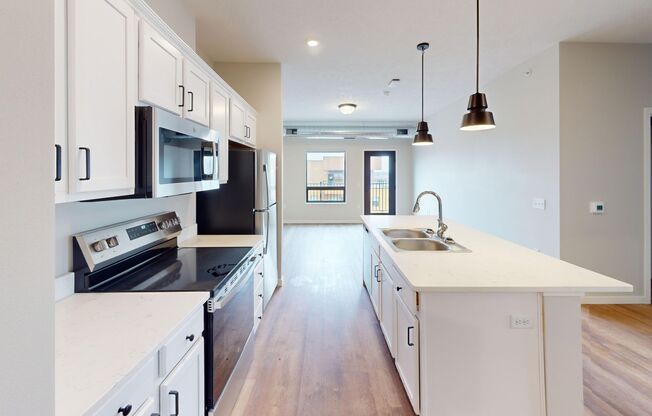 2 beds, 1 bath, 1,096 sqft, $1,445, Unit 2731-2421
