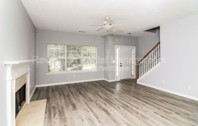 4518 SWAN TRCE