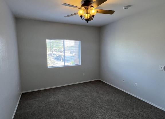 2 beds, 2 baths, 1,048 sqft, $1,500