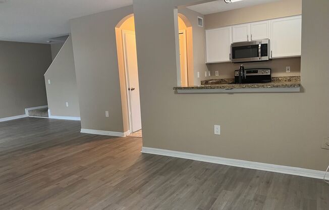 3 beds, 2.5 baths, $1,850