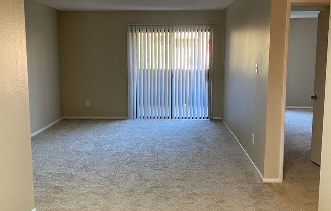 2 beds, 2 baths, 900 sqft, $1,375, Unit 250