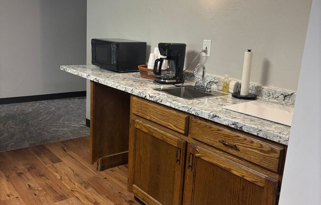 2 beds, 2 baths, 1,029 sqft, $1,229, Unit 1401 046