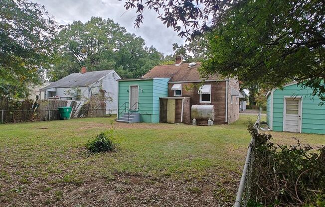 2 bedroom home with fenced in rear yard