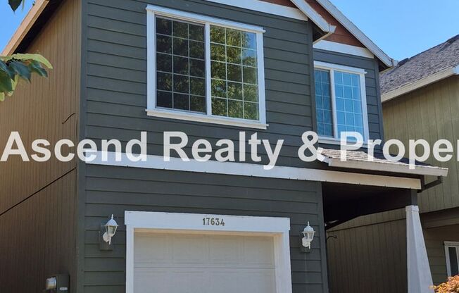 **Move In Special**Beaverton Convenience with Central AC & Attached Garage  Minutes to MAX, Costco, Nike & Parks