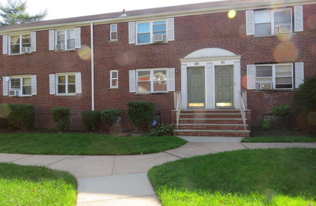 29 CAROLYN TERRACE