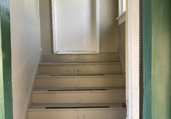 1609 8th Ave N