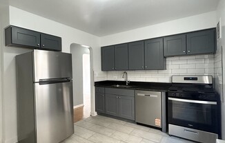 6719 N CALIFORNIA AVE