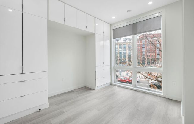 Stunning 3 BR/2 BA Condo in Petworth!