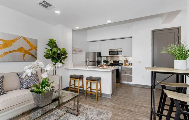 Townhomes and Studios in Culver City w/ Parking & Private Rooftop Deck!