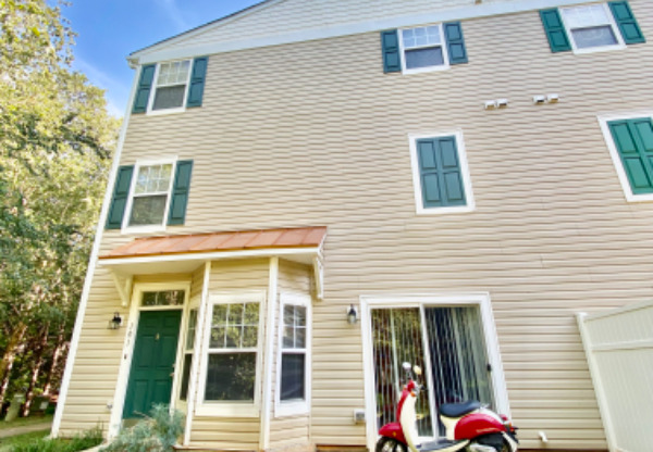 2231 RAVEN RD