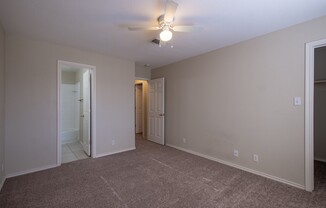 3 Bedroom, 3.5 Bath, 2 Story Duplex in South Austin