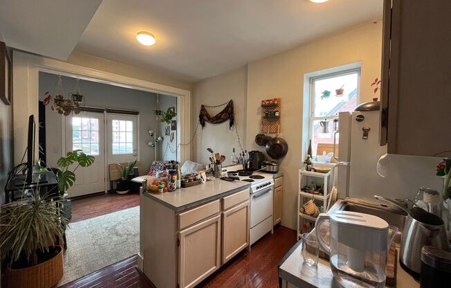 1409 15th St NW
