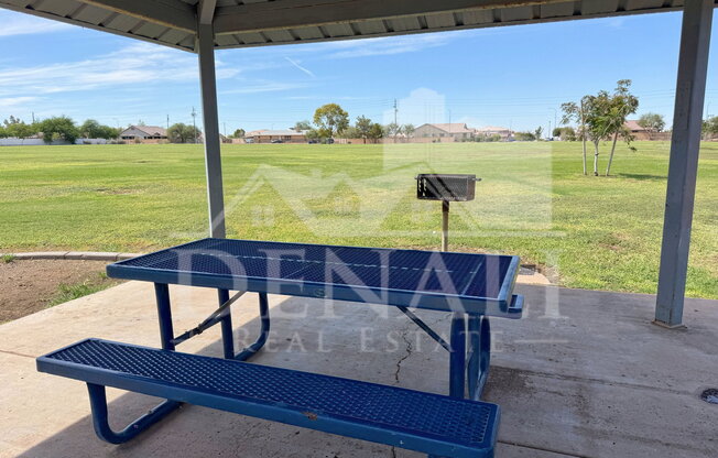 4 beds, 2 baths, 2,271 sqft, $2,095