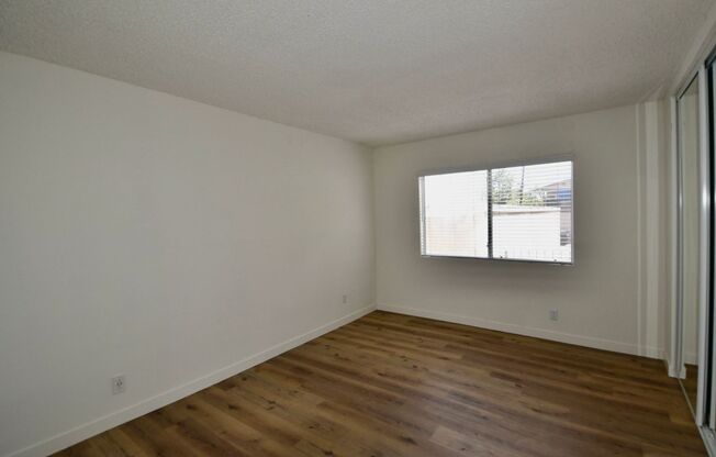 1 bed, 1 bath, 670 sqft, $1,895, Unit 06
