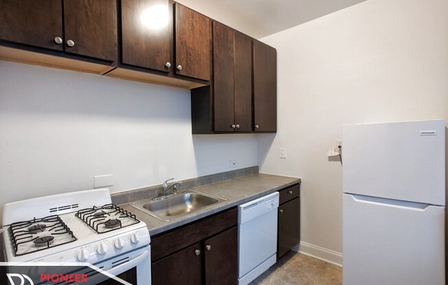1534 N KEDZIE BLVD