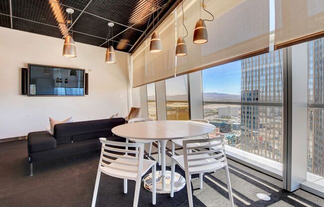 1 bed, 1 bath, $2,650