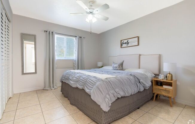 2 beds, 1 bath, 780 sqft, $1,450, Unit 56