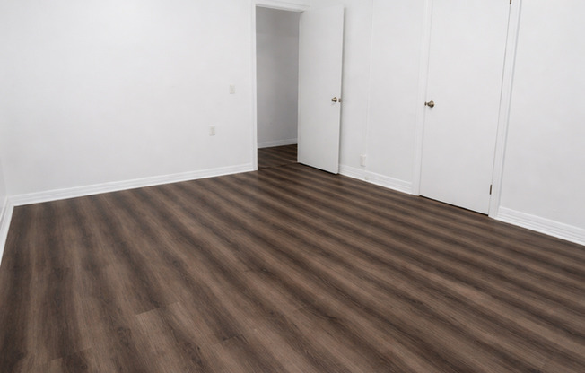 LB0943(Lime) (RUBS) (Imp.)