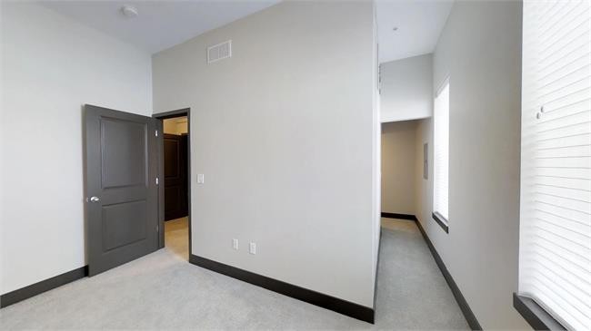 Updated Loft Apartment in the Heart of Downtown Longmont