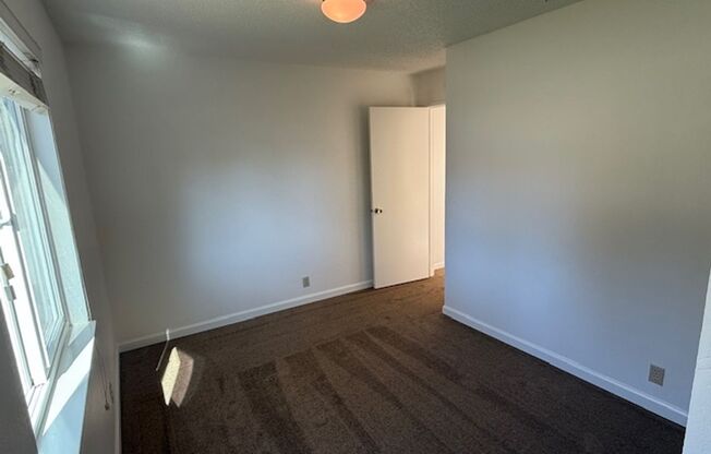 3 beds, 2 baths, $3,495