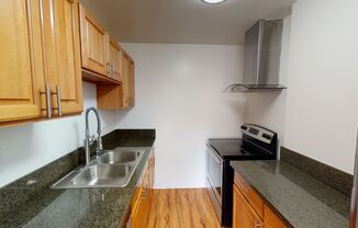 1 bed, 2 baths, 725 sqft, $2,195, Unit 211