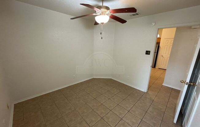 3 beds, 2 baths, $1,225