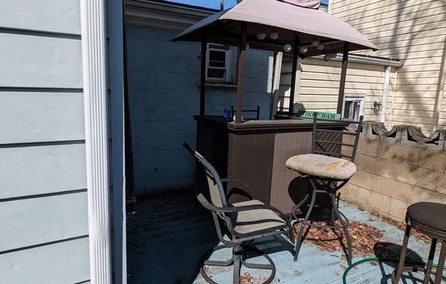 Four Bedroom with Great Outdoor Deck and Several Bonus Rooms