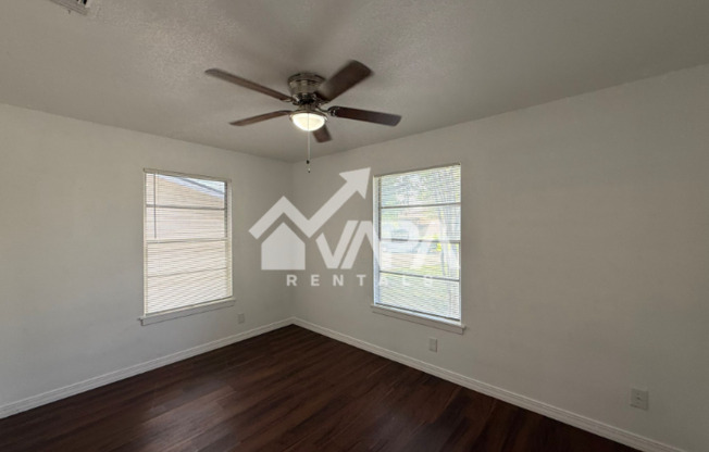 1719 FARWELL