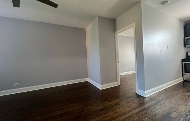 2 beds, 1 bath, $1,495, Unit 3149 - C3