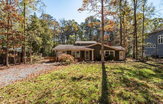 Wonderful home in prime Chapel Hill location available early December!