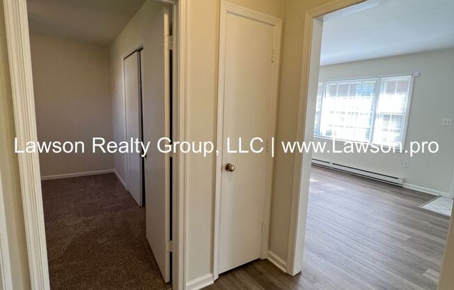 2 beds, 1 bath, 750 sqft, $1,100, Unit Moran 625