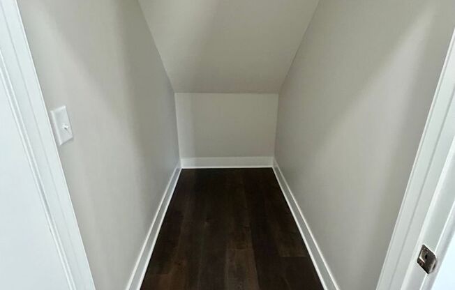 2 beds, 2 baths, 1,573 sqft, $2,395, Unit 6105 S 206th Court Unit 101 B1573 2 Bd Ranch Duplex w/Garage and Covered Porch D4