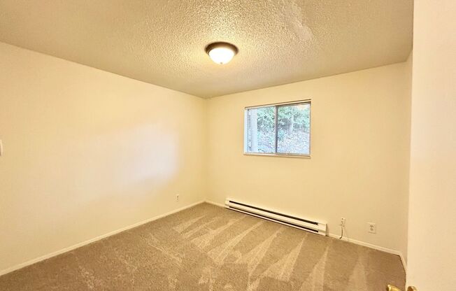 2 beds, 1 bath, 720 sqft, $1,125, Unit 5