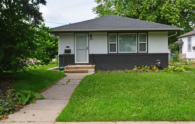 Clean & Updated One-Level Living in Robbinsdale!