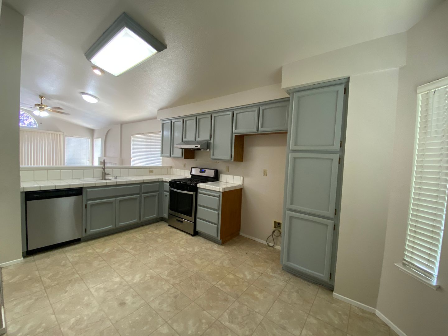 Open Floor Plan, 3 Bed, 2 Bath Home