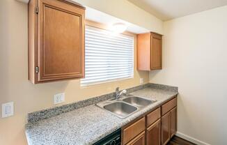 Sunny Gate Apartments - Apartment Living in Fresno, CA
